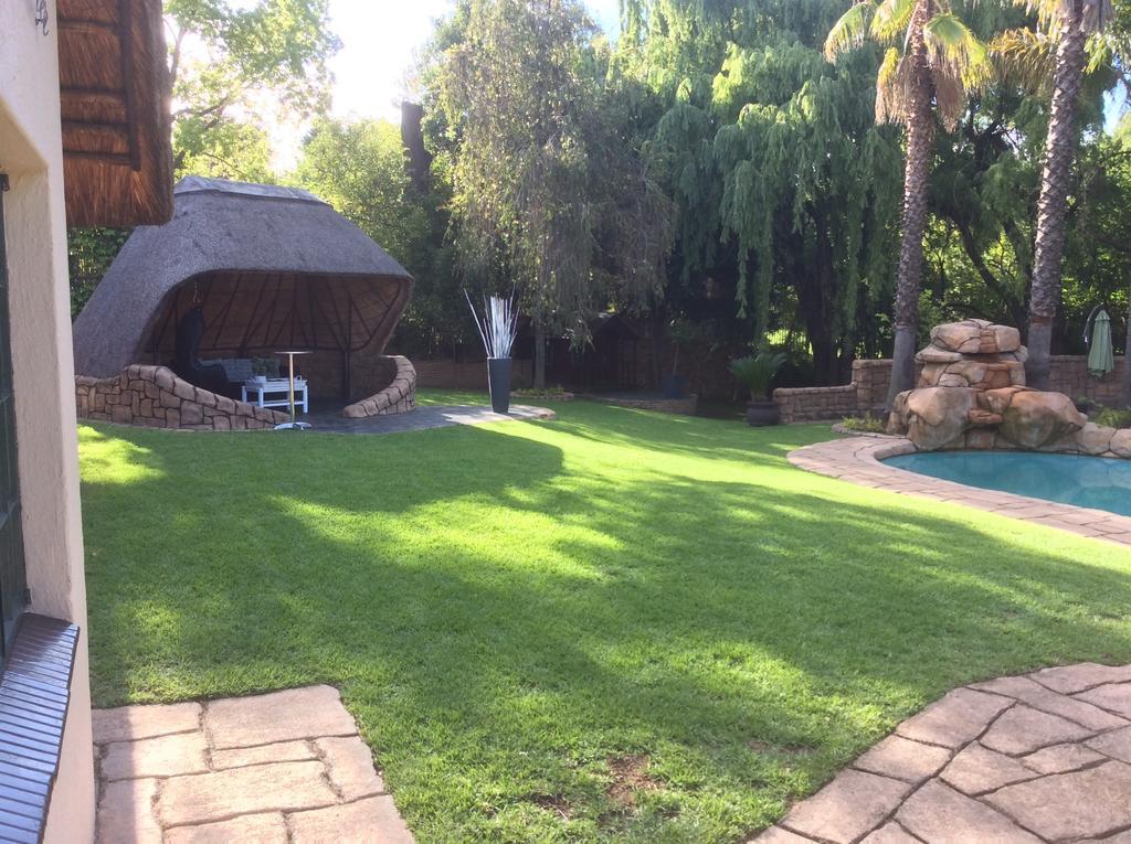 Villa Schreiner Guest House Johannesburg Exterior photo